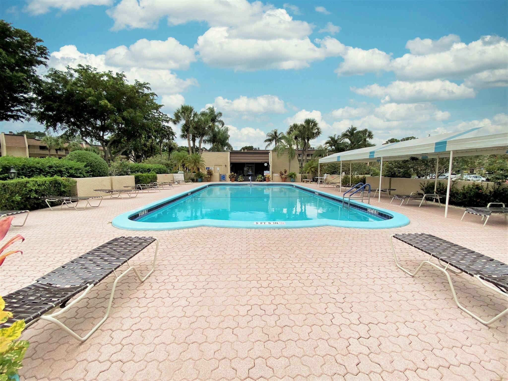 FOUNTAINS OF PALM BEACH C - Residential Lease
