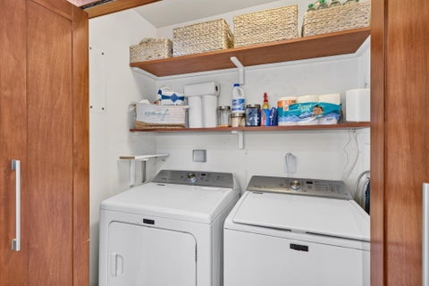 Tiny photo for 601 NE 14th Place, Fort Lauderdale, FL 33304 (MLS # B26044658)