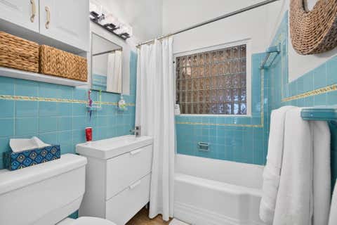 Tiny photo for 601 NE 14th Place, Fort Lauderdale, FL 33304 (MLS # B26044658)