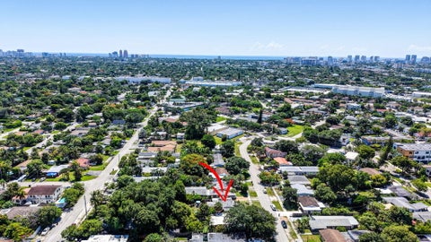Tiny photo for 601 NE 14th Place, Fort Lauderdale, FL 33304 (MLS # B26044658)