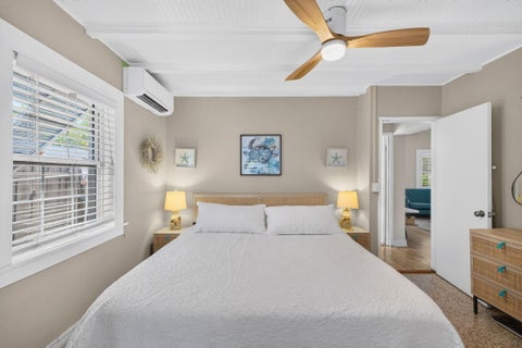Tiny photo for 601 NE 14th Place, Fort Lauderdale, FL 33304 (MLS # B26044658)