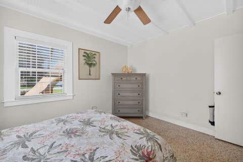 Tiny photo for 601 NE 14th Place, Fort Lauderdale, FL 33304 (MLS # B26044658)
