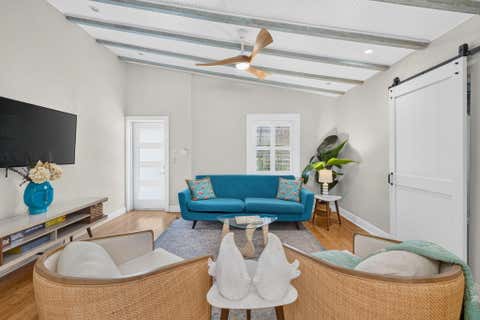 Tiny photo for 601 NE 14th Place, Fort Lauderdale, FL 33304 (MLS # B26044658)
