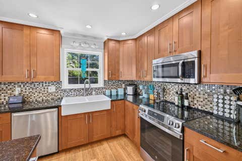 Tiny photo for 601 NE 14th Place, Fort Lauderdale, FL 33304 (MLS # B26044658)