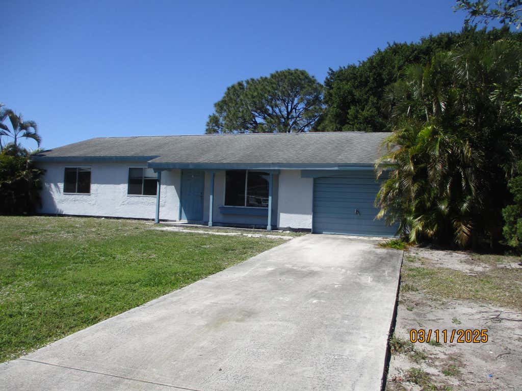 Photo of 3226 SW Ronlea Place, Port Saint Lucie, FL 34953 (MLS # R11072194)