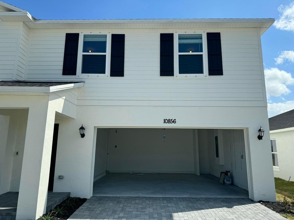 Photo of 10856 NW Everbreeze Drive, Port Saint Lucie, FL 34987 (MLS # B26023153)