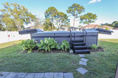 A home in Port St Lucie