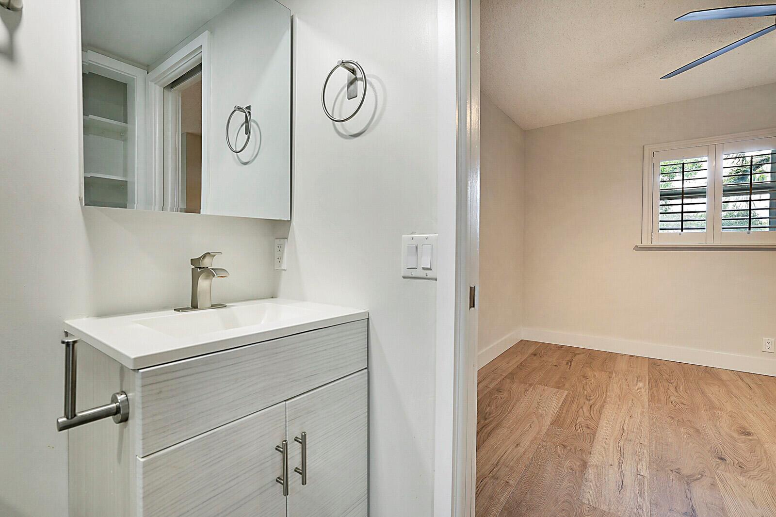 WHITTIER TOWERS APTS ASSO - Residential