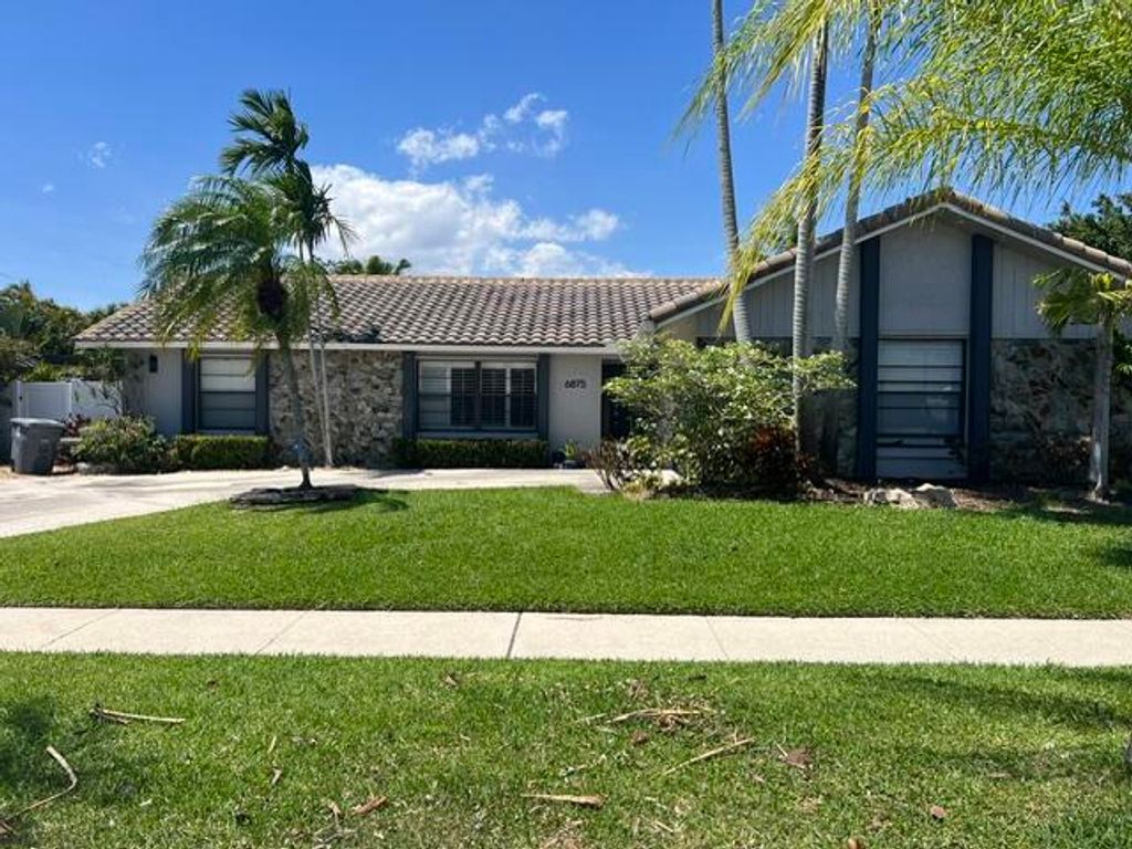 Photo of 6875 Calle Del Paz S, Boca Raton, FL 33433 (MLS # B26028922)