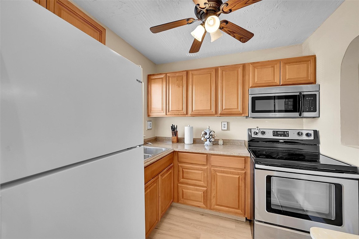 Sunrise Lakes Phase III - Residential