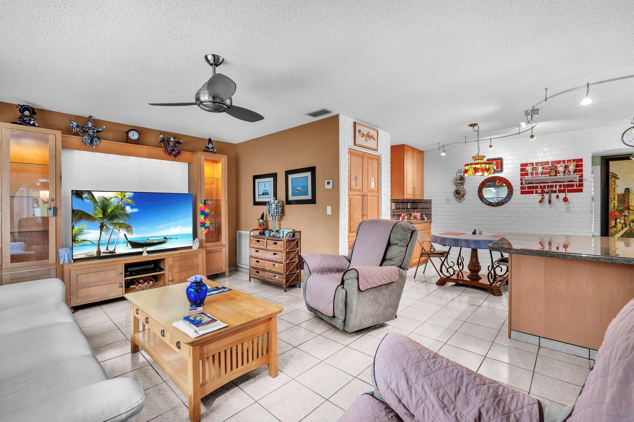 Oriole Margate Sec 6 86-3 - Residential