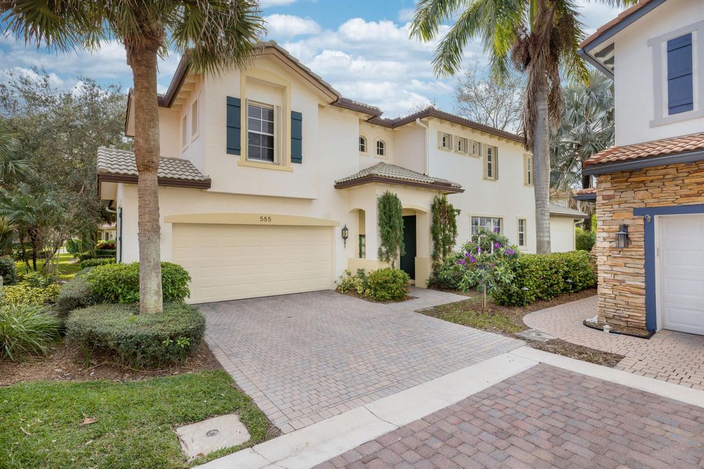 Photo of 555 Tomahawk Court, Palm Beach Gardens, FL 33410 (MLS # R10949208)