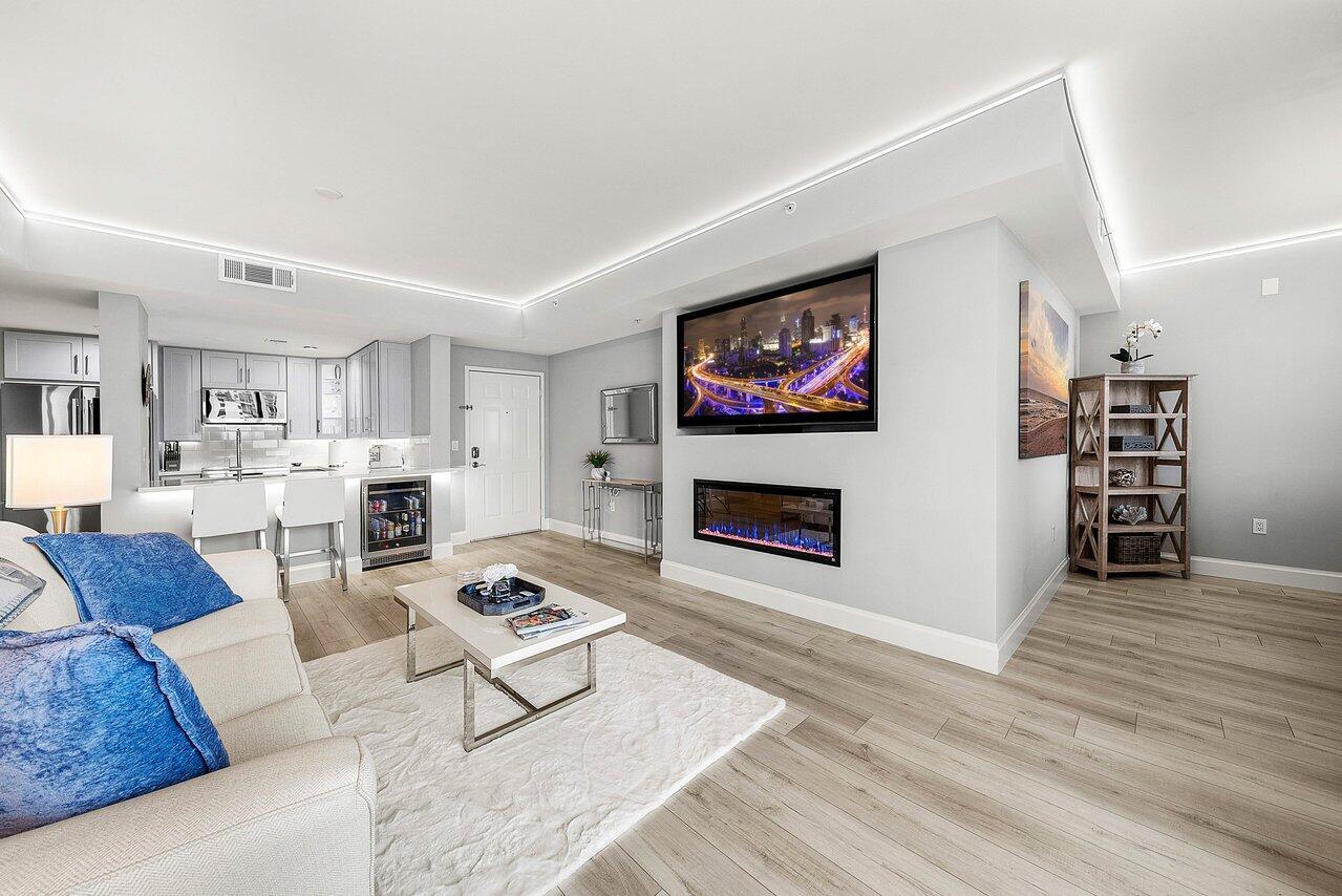 STRAND CONDO - Residential Lease