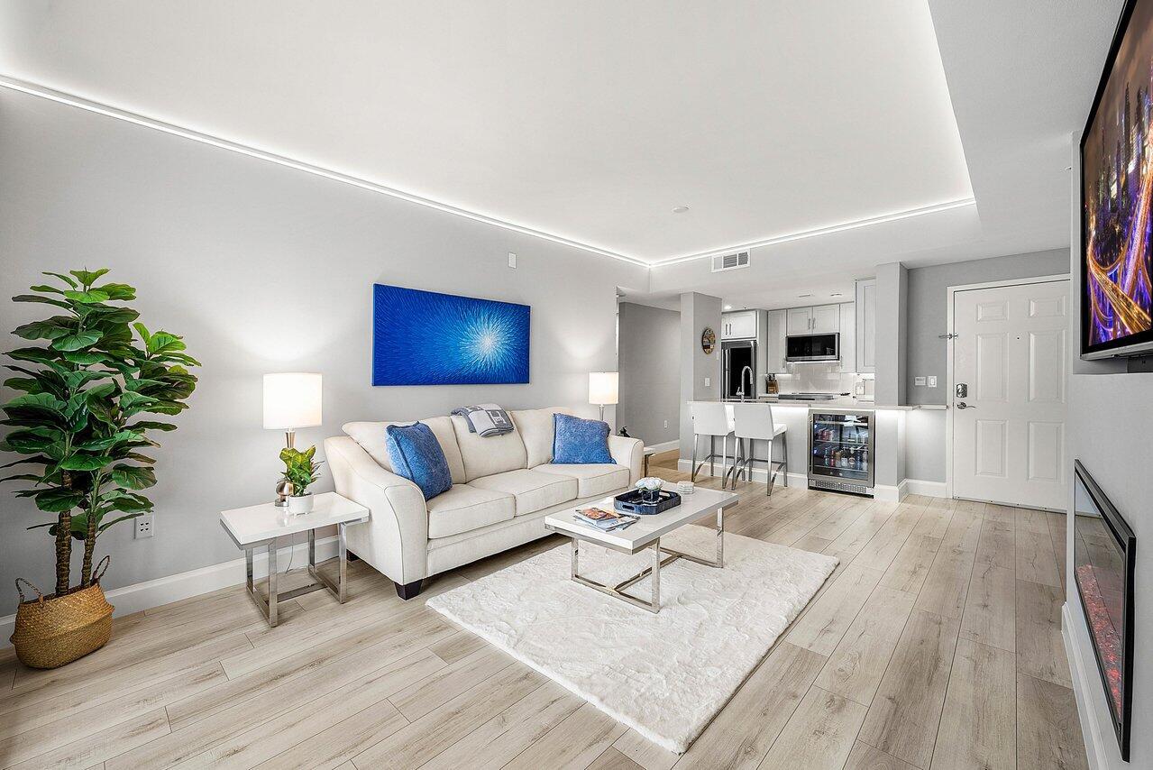 STRAND CONDO - Residential Lease