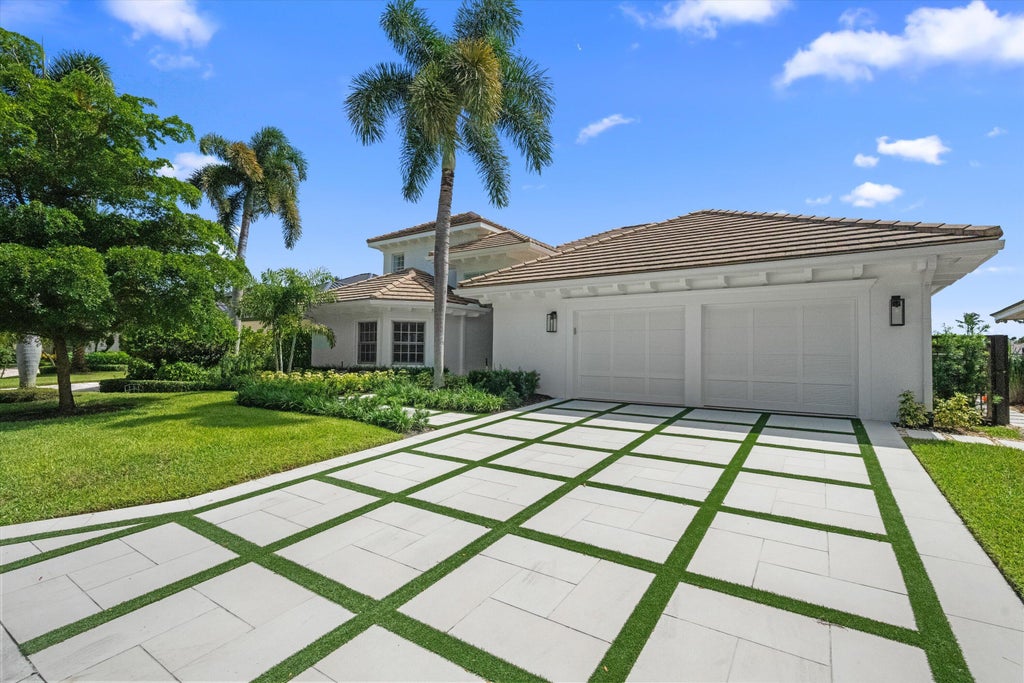 Photo of 204 BIRKDALE Lane, Jupiter, FL 33458 (MLS # B26081556)
