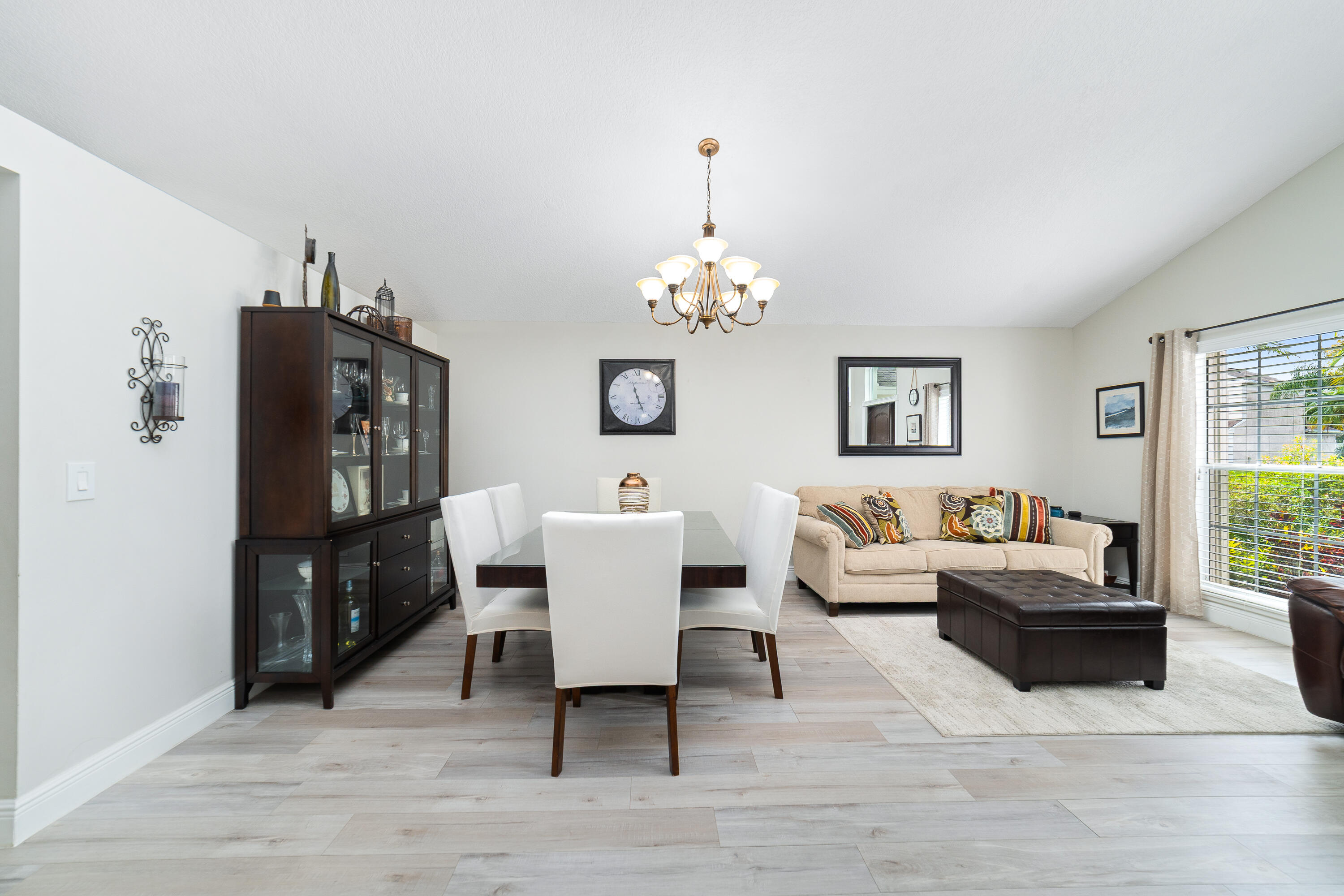 BOCA WINDS PAR F - Residential