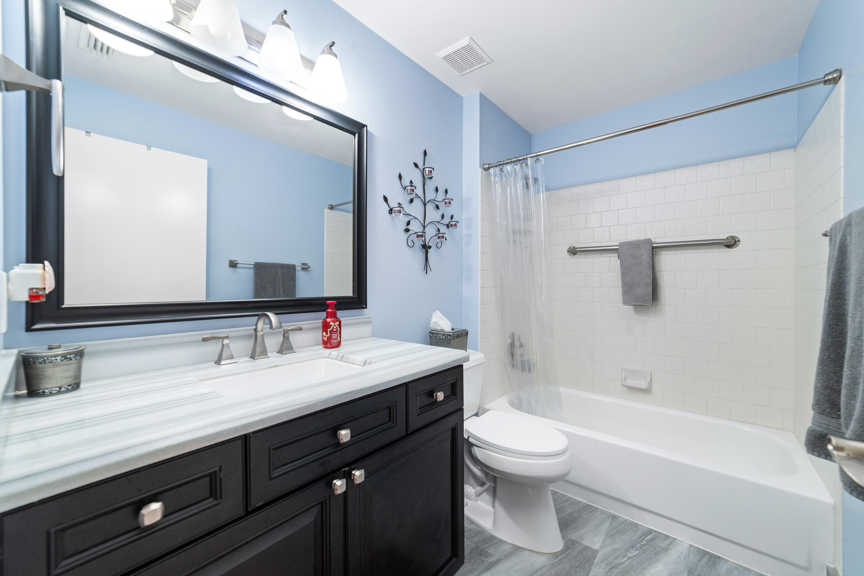 BOCA WINDS PAR F - Residential