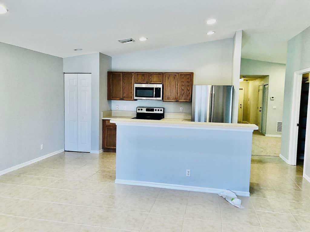 Photo of 4801 SE Graham Drive, Stuart, FL 34997 (MLS # B26049107)