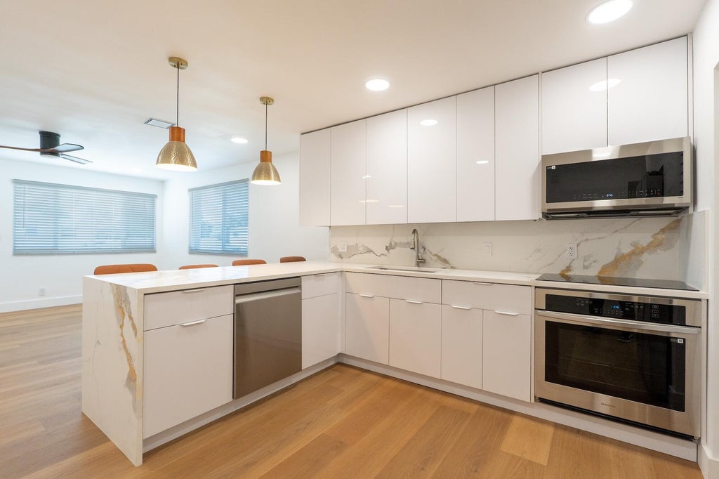 Photo of 2175 NE 56TH Street #201, Fort Lauderdale, FL 33308 (MLS # B26081107)