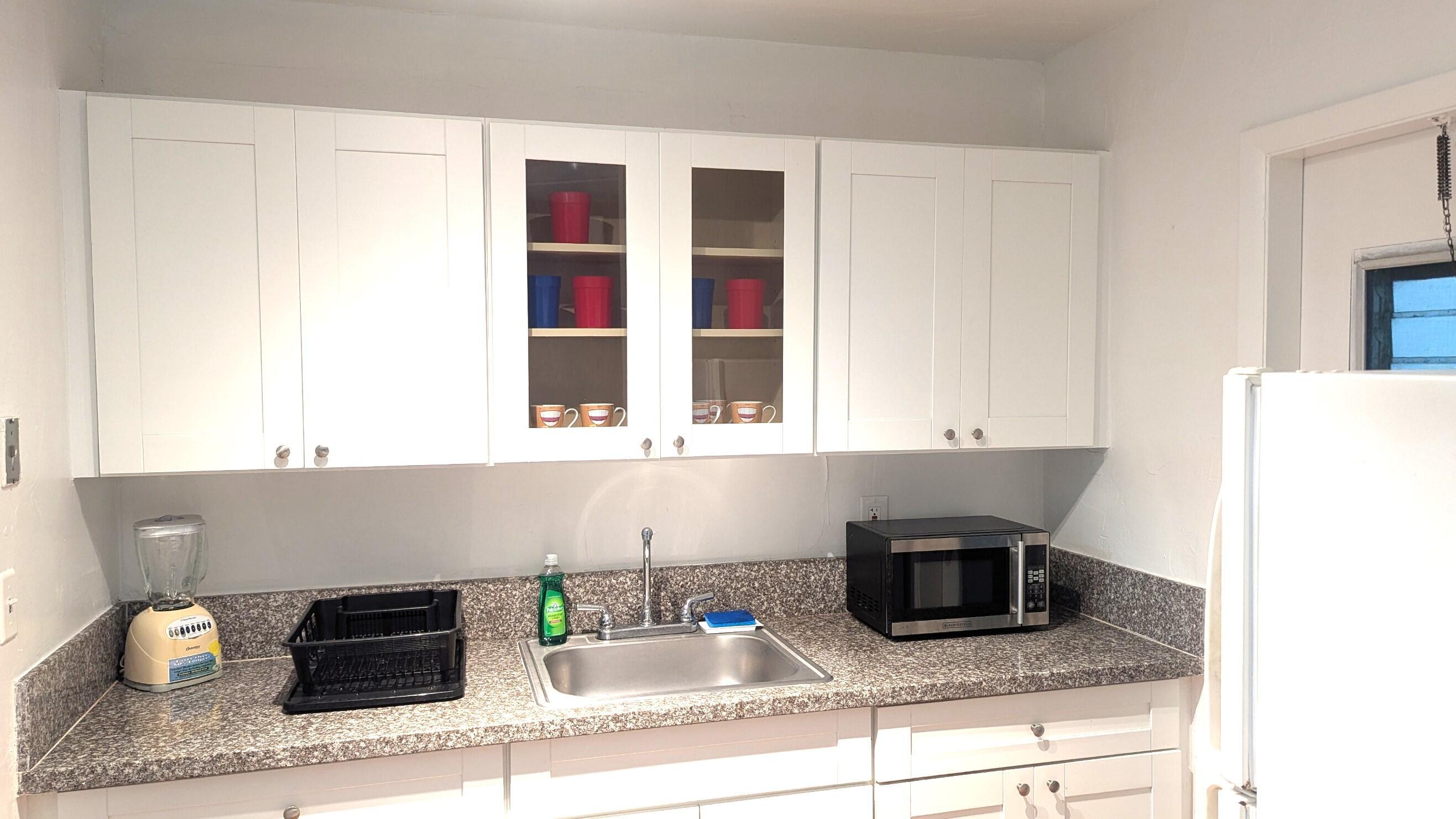 GOLF RIDGE VILLAS CONDO UNIT D - Residential Lease