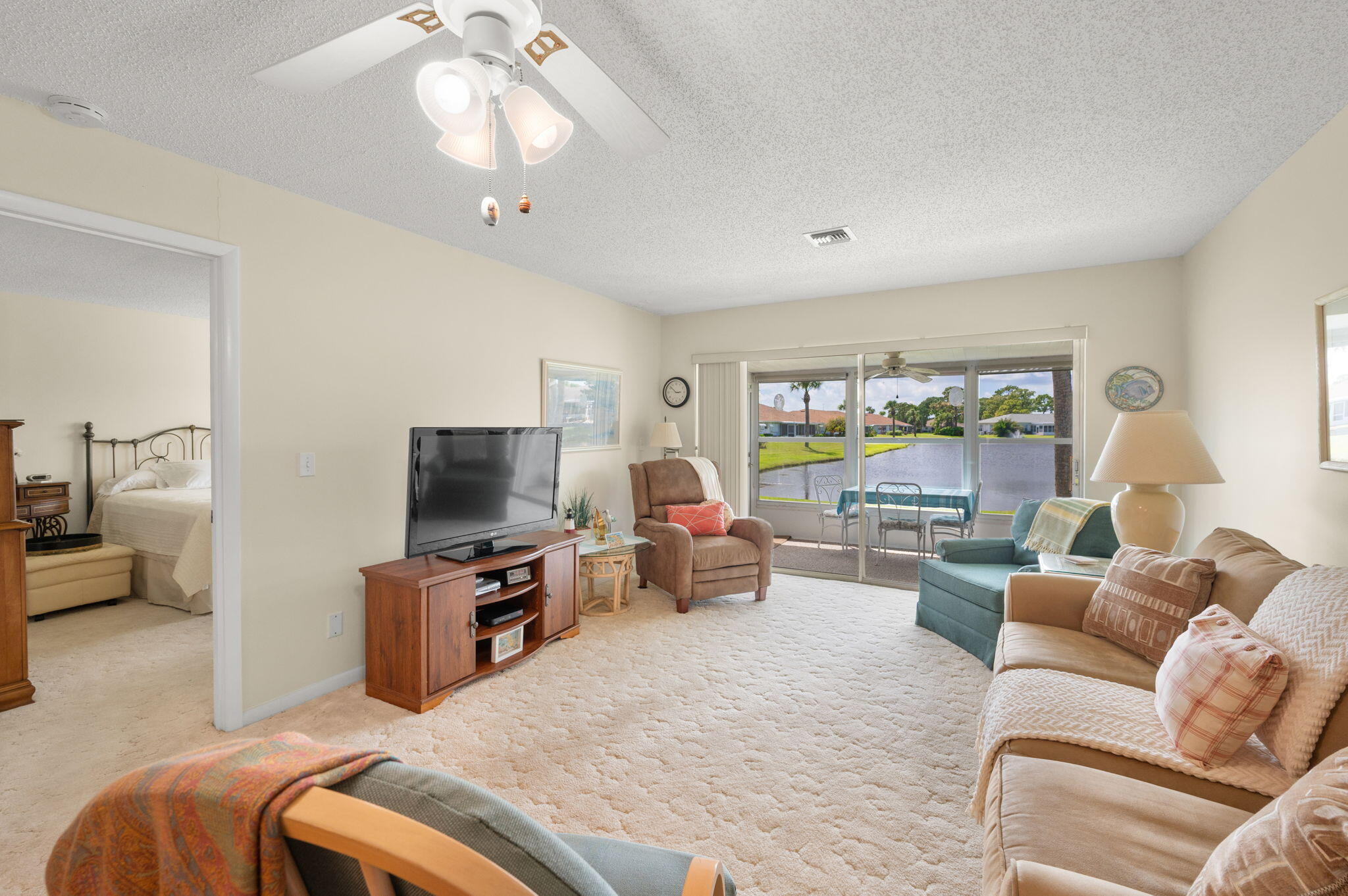 HIGH POINT OF FORT PIERCE CONDOMINIUM SECTION 3 - Residential