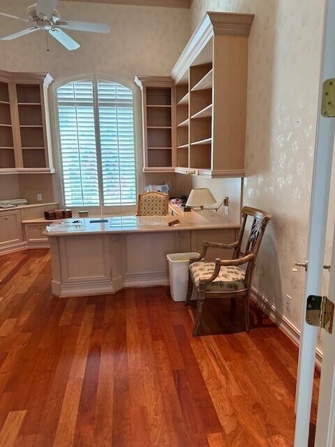 ROYAL PALM YACHT & COUNTR - Residential