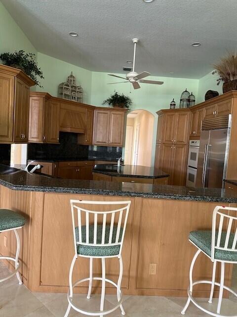 ROYAL PALM YACHT & COUNTR - Residential