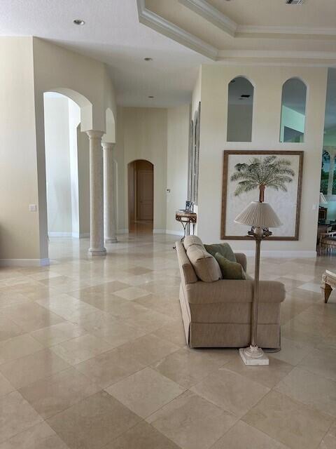 ROYAL PALM YACHT & COUNTR - Residential