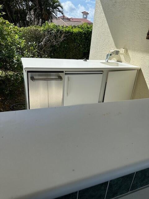 ROYAL PALM YACHT & COUNTR - Residential