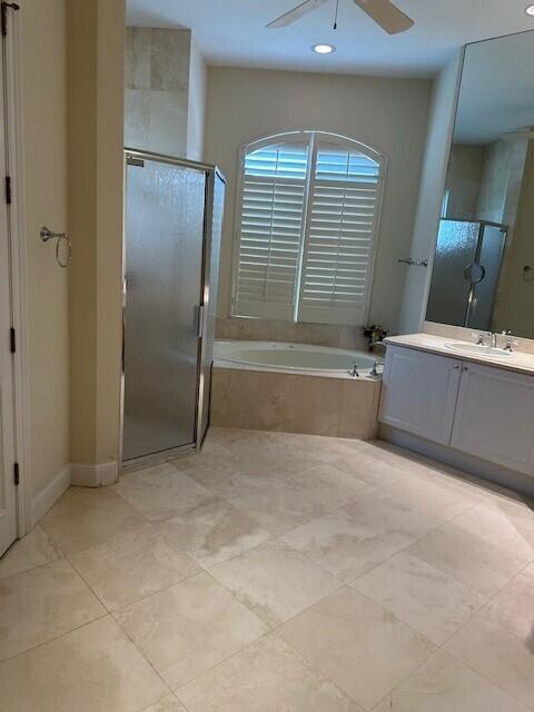 ROYAL PALM YACHT & COUNTR - Residential