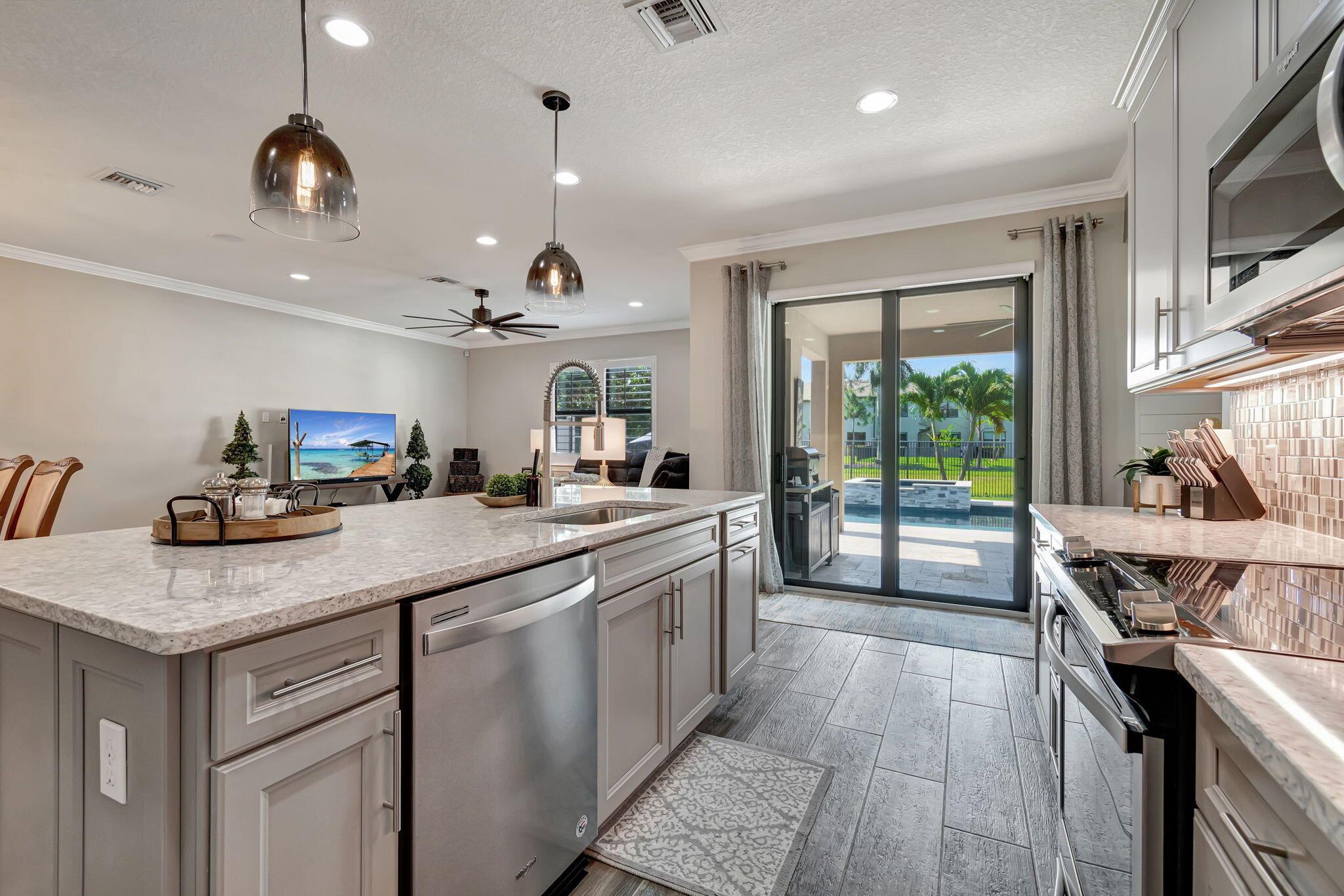 FIELDS AT GULFSTREAM POLO - Residential