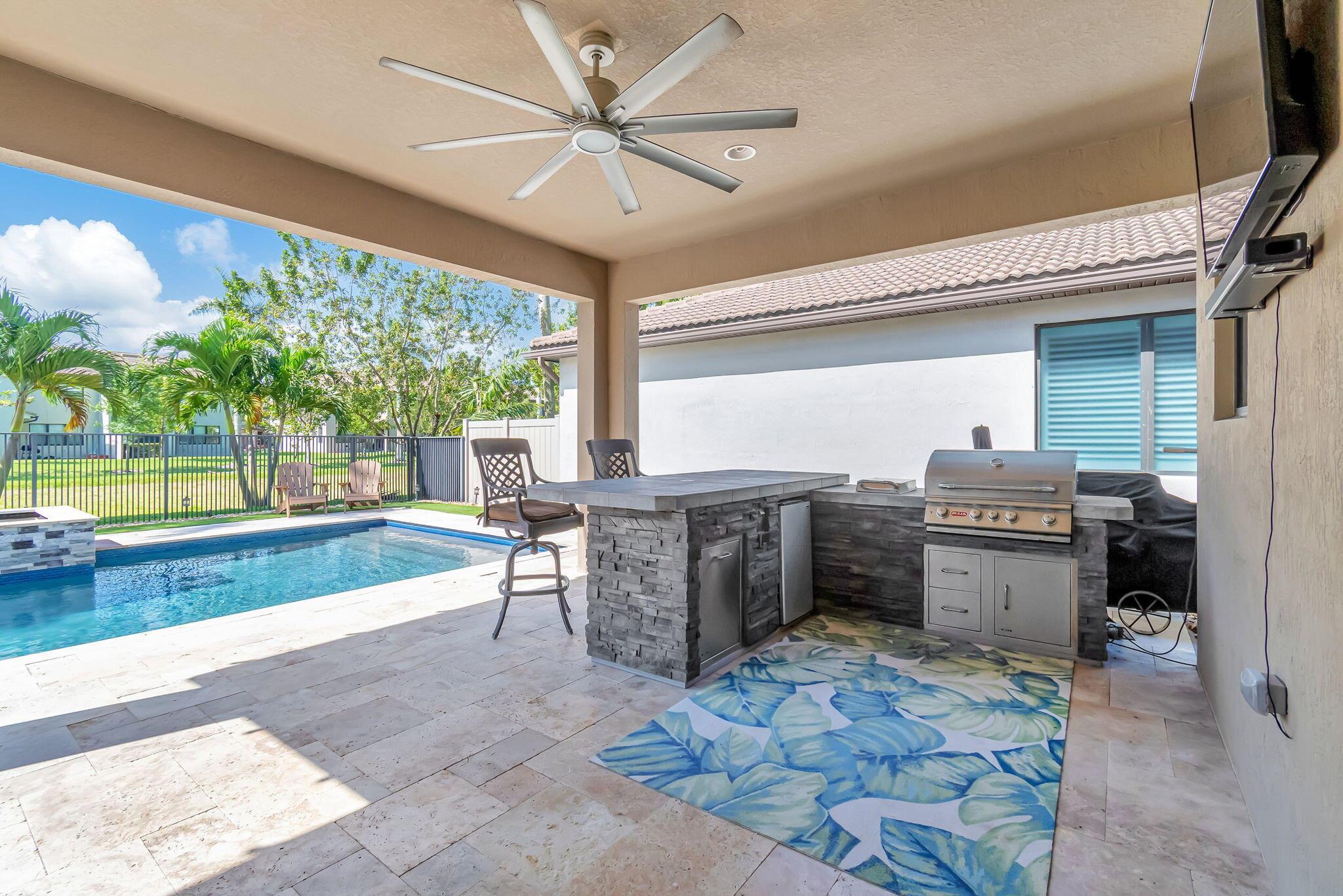 FIELDS AT GULFSTREAM POLO - Residential