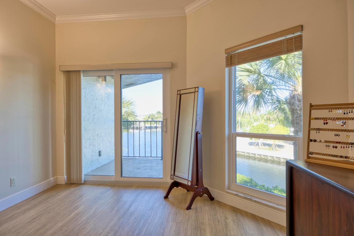 WATERWAY NORTH CONDO - Residential