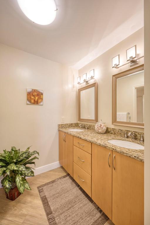 WATERWAY NORTH CONDO - Residential