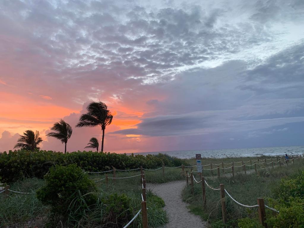 WATERWAY NORTH CONDO - Residential