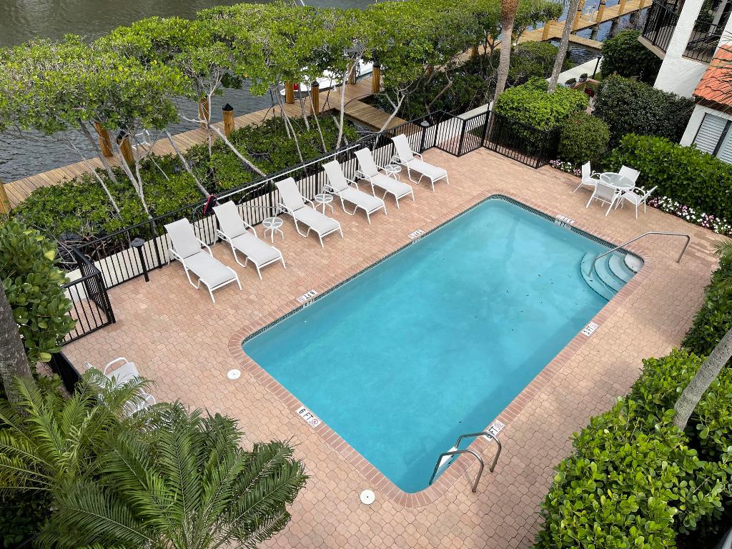 WATERWAY NORTH CONDO - Residential