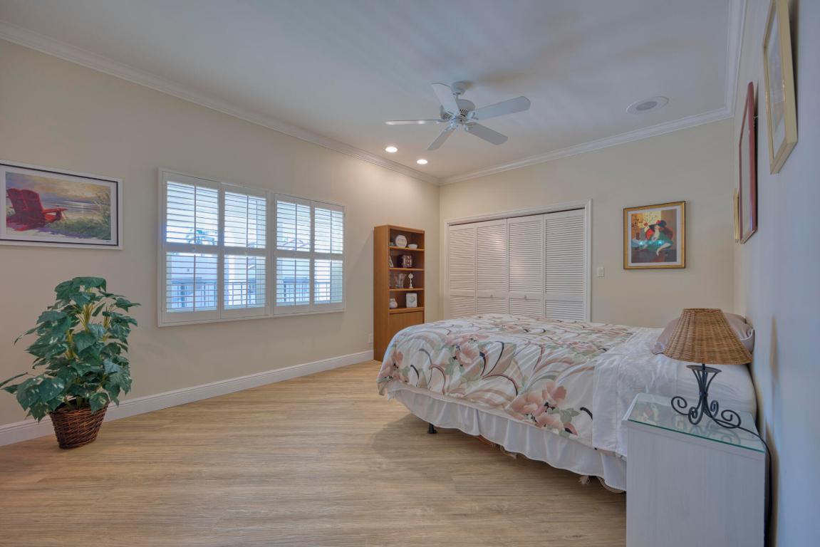 WATERWAY NORTH CONDO - Residential