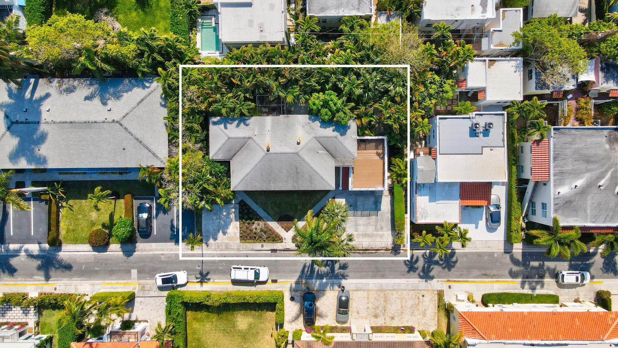 JEANETTE COURT - Residential