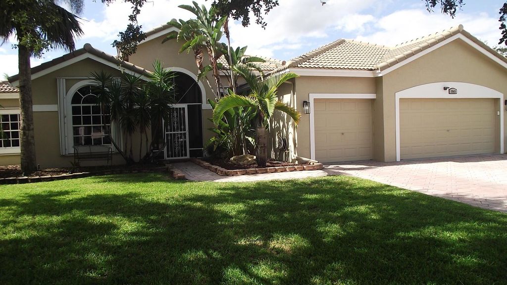 Photo of 3945 Diamond Chip Court, Wellington, FL 33414 (MLS # R11133213)