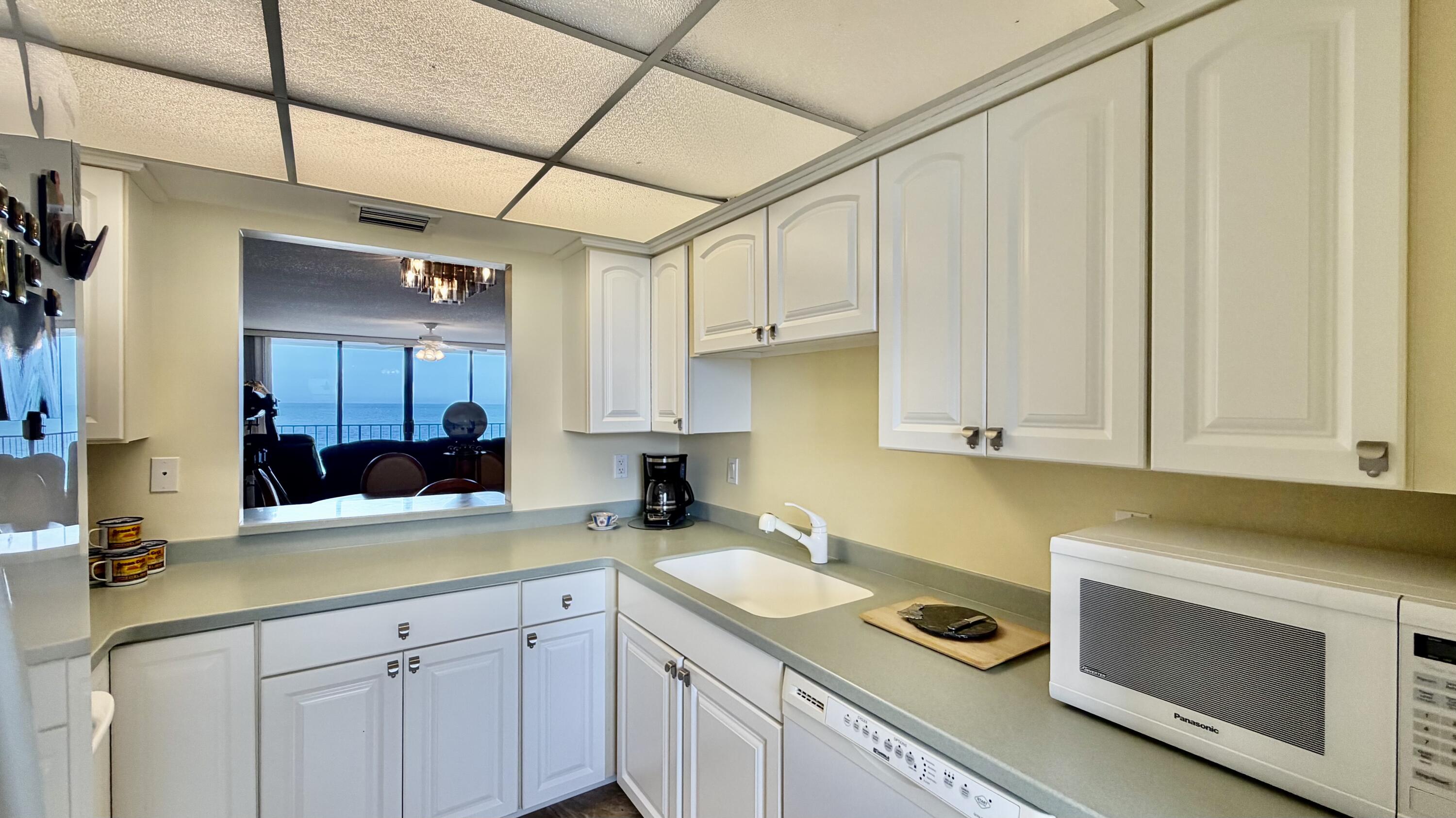 BRYN MAWR OCEAN TOWERS, A CONDOMINIUM - Residential