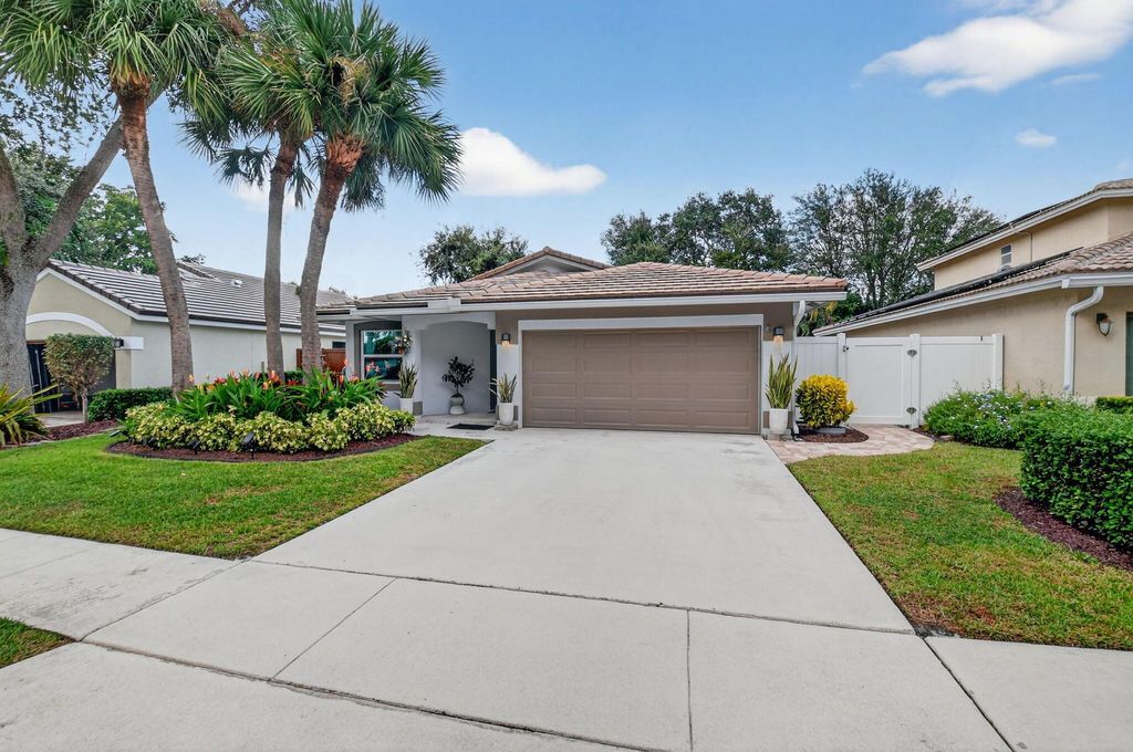 Photo of 4055 NW 1st Street, Delray Beach, FL 33445 (MLS # R11135689)