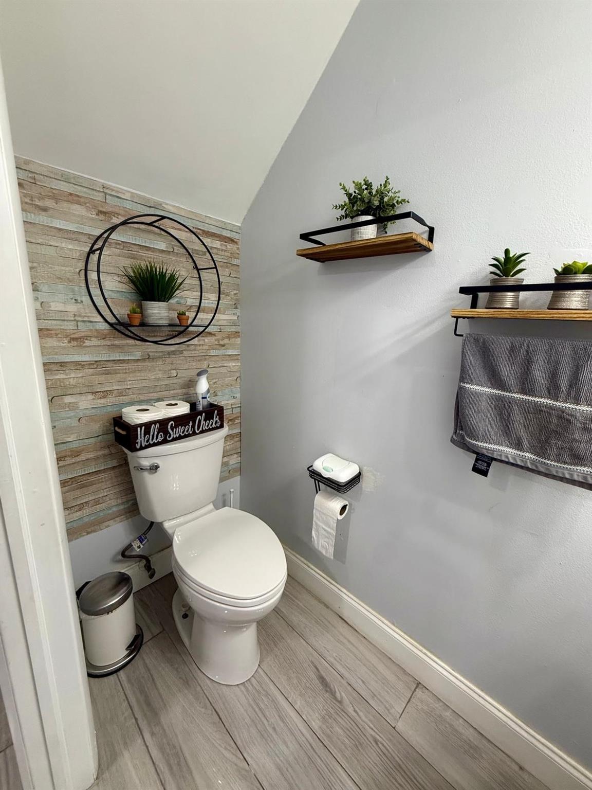 Infante 156-10 B - Residential Lease