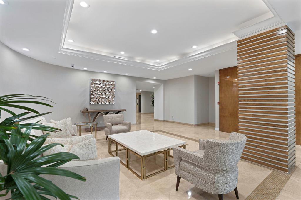 MERIDIAN OF PALM BEACH CONDO - Residential