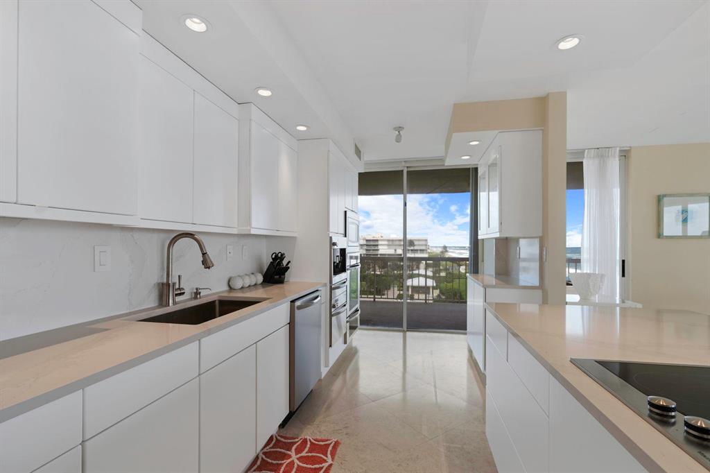 MERIDIAN OF PALM BEACH CONDO - Residential