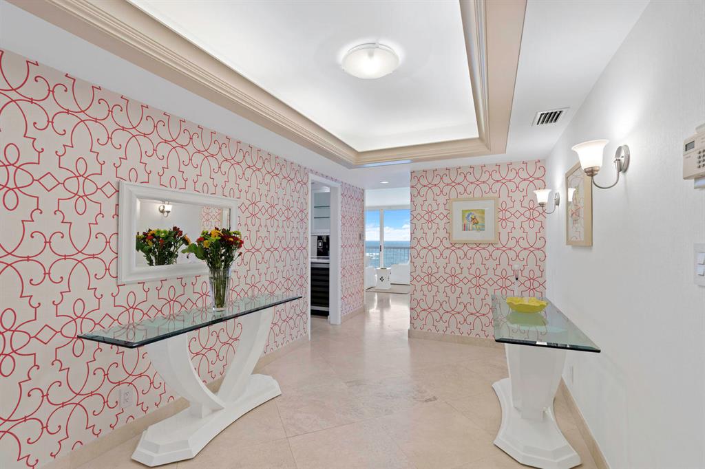 MERIDIAN OF PALM BEACH CONDO - Residential