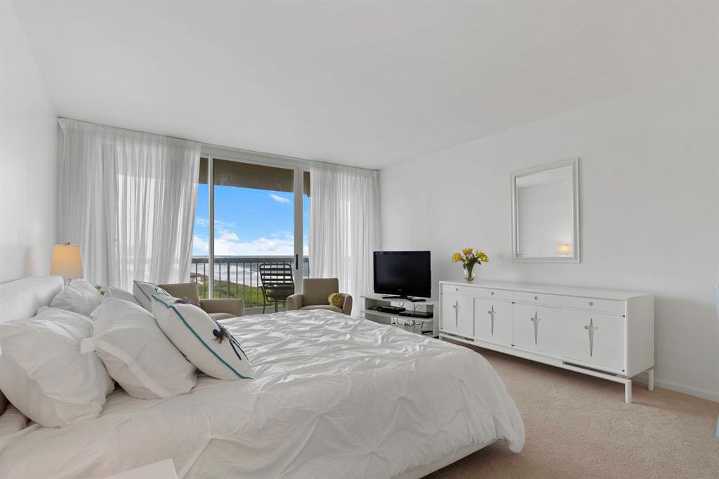 MERIDIAN OF PALM BEACH CONDO - Residential