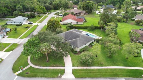 148 Scarborough Terrace Wellington FL 33414