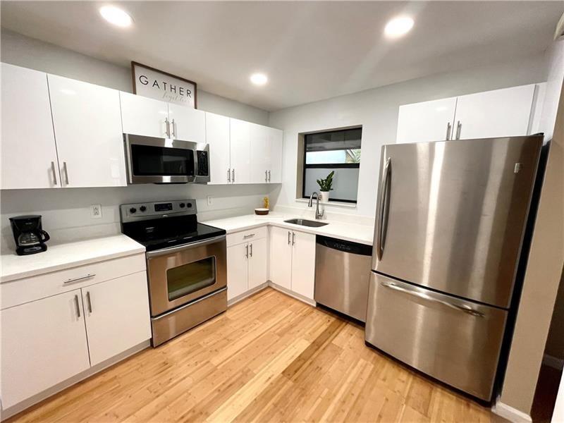 Welcome to this beautiful updated 2 bed 2 bath condo in the heart of Coconut Creek, enjoy the easy living in this bright and spacious home featuring updated kitchen, stainless steal appliances including washer and dryer, private patio and more. The master bedroom includes a walking closet and private bathroom. This property is located in a well maintained community with access to a pool, tennis courts, clubhouse, gym and more. Assigned parking and plenty of guest parking
Close to shopping, restaurants and major highways.
Come see it!
