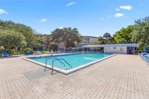 Tiny photo for 2102 Lucaya Bend #K2, Coconut Creek, FL 33066 (MLS # F10539550)