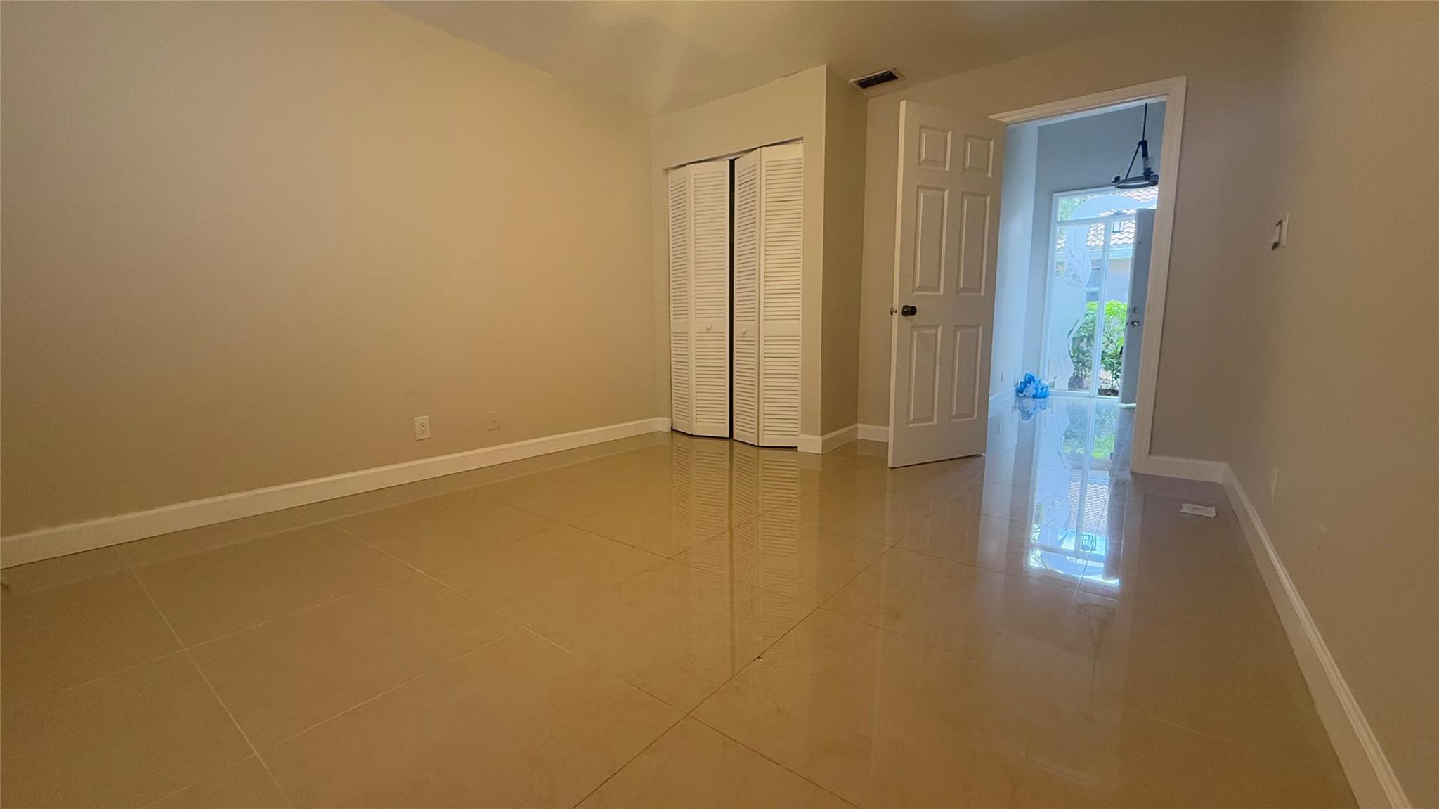 BRIGEWATER AT PLANTATION - Residential